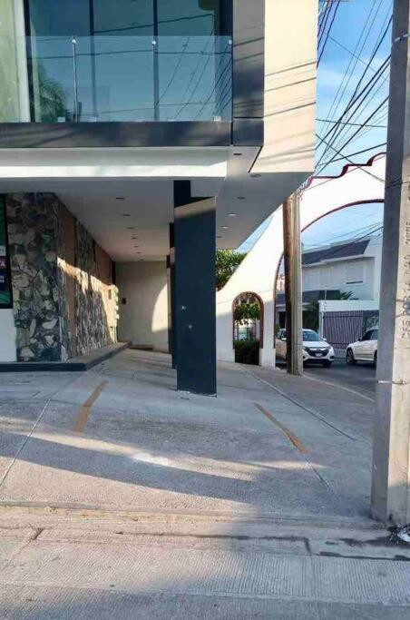 Nuevo Y Comodo Departamento En El Corazon De La Zona Dorada Apartment